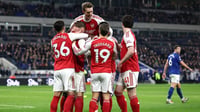 Arsenal vence 1-0 a Everton y se mantiene líder de la Premier League