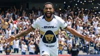 Juninho Vieira firma con Pumas; el refuerzo estelar para el Clausura 2026 