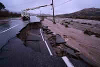 Nuevas tormentas afectan California en Navidad; persiste estado de emergencia