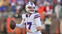 Allen, Decidido a Jugar; Bills Enfrentan Bajas Defensivas vs Eagles
