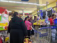Compras de pánico llenan dulcerías en Monclova