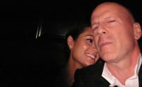Emma Heming recuerda su historia con Bruce Willis tras 18 años