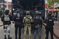 Detienen a 157 policías de tres municipios de Chiapas por presuntos vínculos criminales