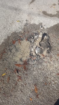 Reportes ciudadanos saturan a SIMAS; fugas persisten sin solución inmediata