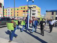 Exobreros evidencian rechazo a prórroga de venta de AHMSA con marcha