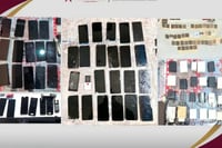 Decomisan 56 celulares y drogas en operativo en Cereso de Pachuca