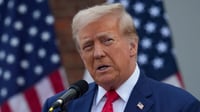Trump se autodenomina “presidente interino” de Venezuela