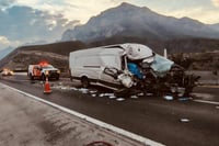 Muere hombre tras fuerte choque en la autopista Monterrey-Saltillo