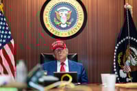 Trump cancela diálogo con Irán y respalda protestas