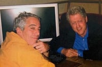 Crece la tensión: los Clinton no acudirán a declarar por Epstein