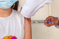 Sector Salud refuerza acciones de vacunación y programas en la Región Carbonífera