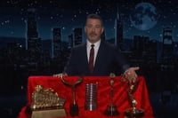 Jimmy Kimmel ofrece sus premios a Trump por retirar a ICE