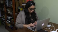 Redes sociales en adolescentes: ni tanto que queme al santo, ni tan poco que no lo alumbre