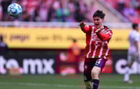 Las Chivas mantienen su invicto con tres triunfos y es líder