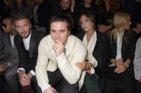 Brooklyn Beckham enfrenta a su familia con fuertes declaraciones