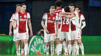 Ajax se impone 2-1 al Villarreal y mantiene sus opciones de avanzar