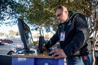 Javier pone en marcha programa de Verificación Vehicular 2026