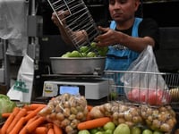 Inflación en servicios erosiona el ingreso de familias en la frontera