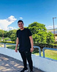 Entrevista con Lucas Benítez