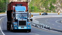 Inseguridad y T-MEC frenan inversiones en autotransporte