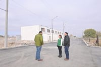 Supervisan obra en colonia Oscar Flores Tapia previo a su entrega