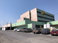 Falla en elevadores afecta acceso a Laboratorio del IMSS