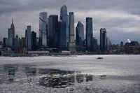 Tormenta invernal pone en alerta a la Costa Este de EU por nevadas inusuales