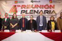 PT cierra filas con Sheinbaum y rechaza reforma electoral