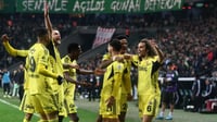 Fenerbahçe gana 2-0 con Edson Álvarez en su regreso a las canchas