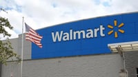 Acciones de Walmart suben 26% y marcan récord histórico