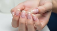 Estos detalles en tus uñas podría predecir cómo envejece tu cuerpo