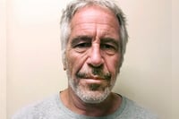 Archivos Epstein revelan imágenes tras hallazgo del financista muerto