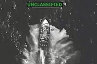 Ataques de EU en el Caribe llevan a narcos a suspender operaciones, dice secretario de Guerra