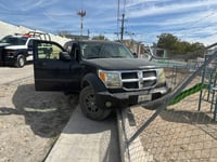 Reparan malla del kínder tras choque en colonia Guerrero