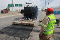 Avanza la rehabilitación de pavimento en varias colonias