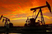 México exporta petróleo a 50 países y mantiene producción en 1.8 millones de barriles: Sheinbaum