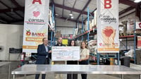 Cáritas recibe donación de 30 mil pesos, para comprar alimentos