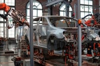 Producción automotriz en México cae 2.7% en enero
