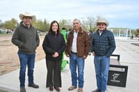 Sari Pérez supervisa avances en la plaza de la colonia 10 de Mayo