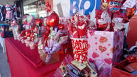 Comerciantes registran alza en precios y demanda por San Valentín