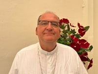 El amor no es mercancía, recuerda obispo en San Valentín