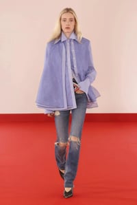 Blusas largas y skinny jeans dominan Primavera-Verano