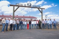 Productores de Múzquiz reciben equipamiento rural para fortalecer campo
