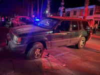 Presuntas carreritas terminan en aparatoso accidente en la colonia Azteca
