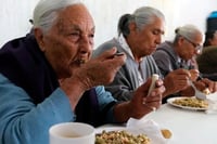 Detectan desnutrición en adultos mayores