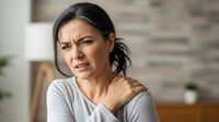Qué es el hombro congelado, que aparece con más frecuencia en la menopausia
