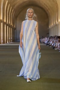 Alpargatas beige: la tendencia elegante para la temporada Primavera-Verano 2026