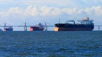 EE. UU. autoriza reventa de petróleo venezolano a privados en Cuba