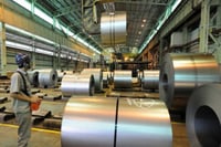 Producción de acero mexicano cae ante presión de importaciones chinas