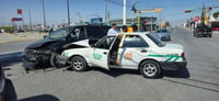 Ignora señal de alto y provoca fuerte choque en la colonia Guadalupe